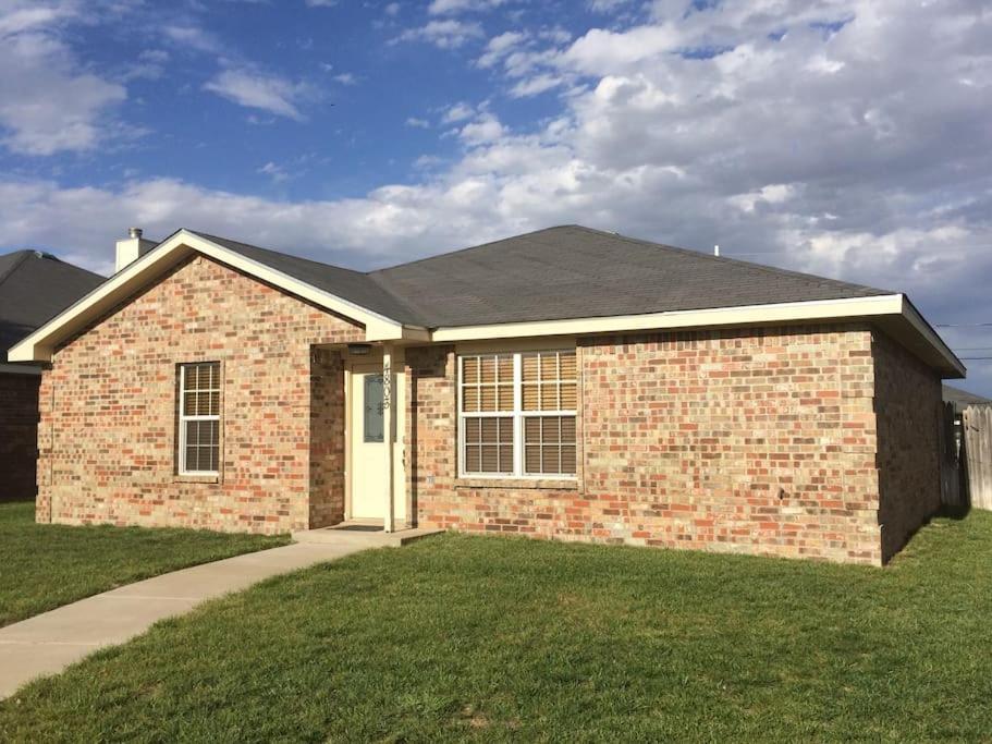 Villa Mckinley House - Gym, Garage And Fenced Yard Amarillo Exterior foto